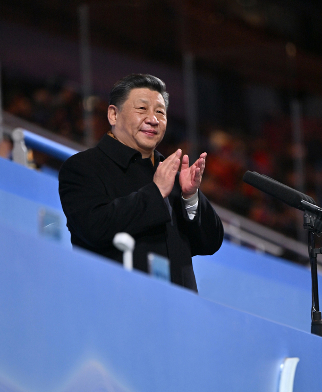 2022年3月4日晚，北京2022年冬殘奧會(huì )開(kāi)幕式在國家體育場(chǎng)隆重舉行。習近平主席出席開(kāi)幕式并宣布北京2022年冬殘奧會(huì )開(kāi)幕。